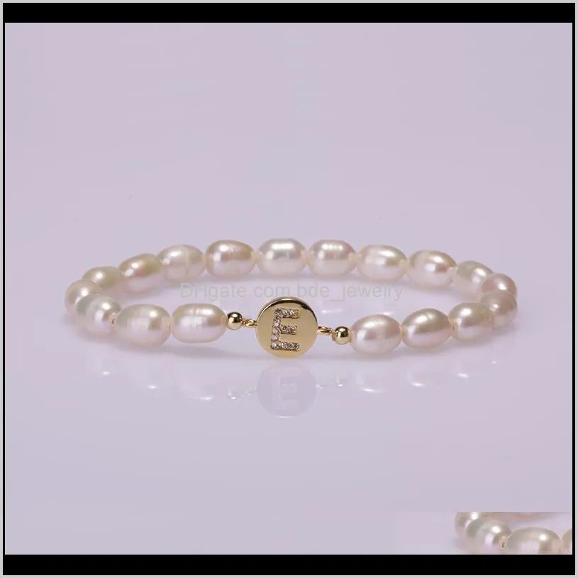 2021 new design bohemia gold initial 26 alphabet letter name cz charm natural freshwater pearl beaded unisex bracelet