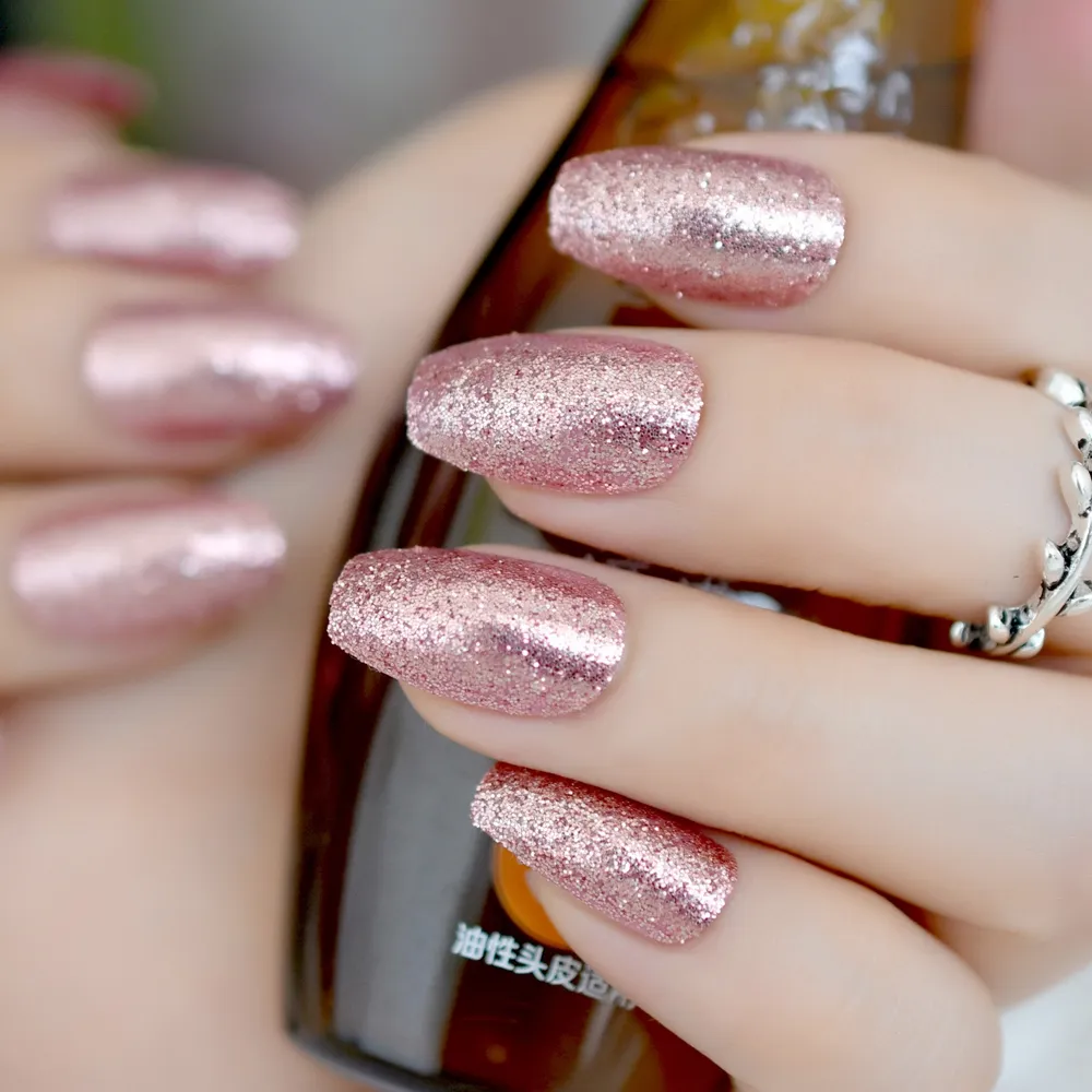 Metallic Gold French Tip Nails Pictures, Photos, and Images for Facebook,  Tumblr, Pinterest, and Twitter