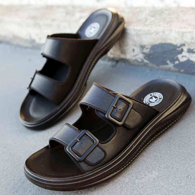 スリッパマンレザーファッション夏の靴カジュアルなソフトビーチスリッパ屋外の男性ホームフリップフロップ通気性ラグジュアリー220302