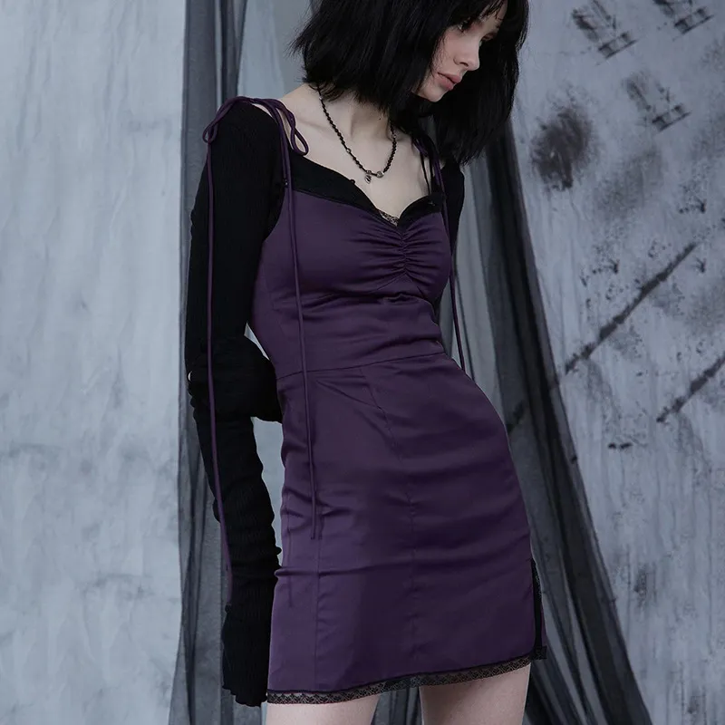 Sexy Spaghetti Straps Bodycon Gothic Robe noire Femmes Streetwear Noir Lace Up Mini Robe Femme Casual Robe Violette 210419