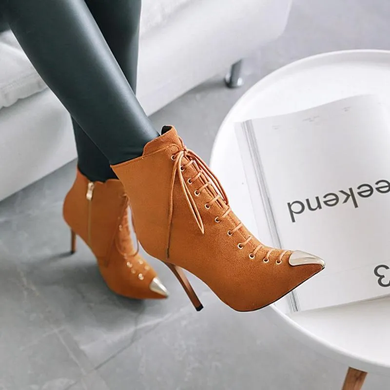 通販限定モデル ブーツ冬の女性イギリススタイル尖ったレースアップ足首ハイヒールの靴ショートファッションレディースサイズ32 43 取扱う販売店 Alfatehtrading Com