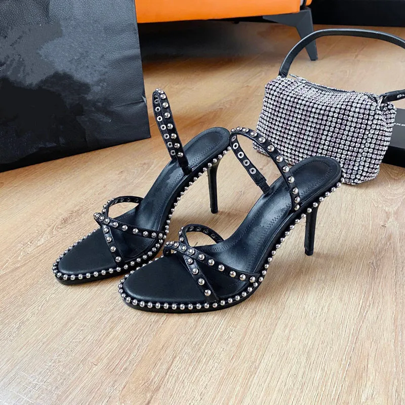 Casual Designer fashion women sandals real leather black spikes Criss-Cross high heels sandalias de las mujeres mujer shoes