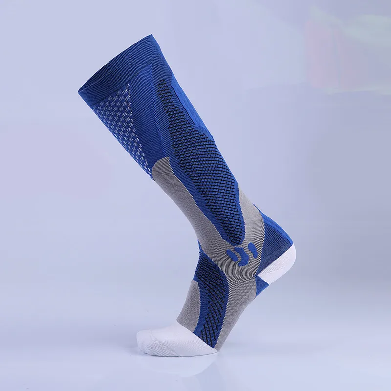 Nurse Varicose Veins Football Compression Socks Varicose Veins Knee High  Anti-Thrombosis Socks - China Varicose Veins Compression Socks, Varicose  Veins Socks
