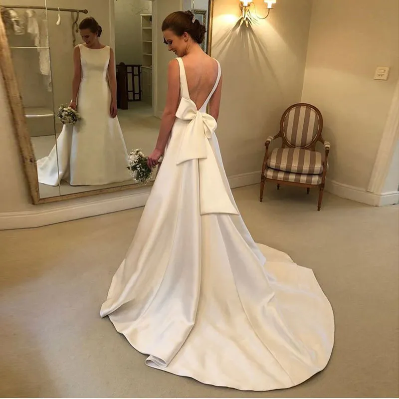 korean satin wedding dress zanzanmeow Wedding Registry Korean Minimalist Satin Sleeveless High Waist A-Line Light Wedding Dress 2026 New Bride Simple Versatile Outer Dress