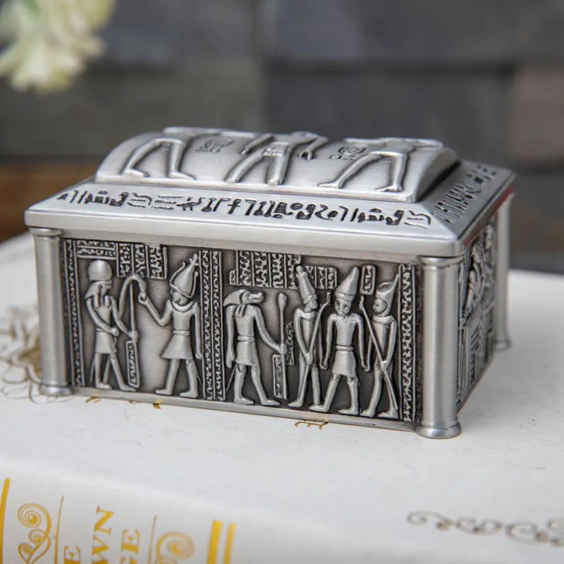 925 sterling silver Vintage antique work design handmade dry fruit box,  container casket box, best brides gift, corporation gift box10 | TRIBAL  ORNAMENTS