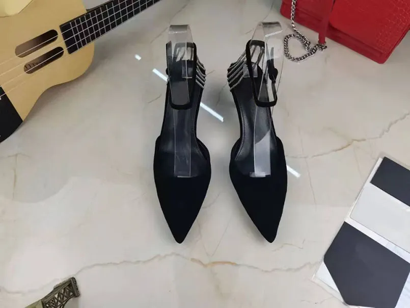 Высококачественные женские туфли для туфли моды заостренная сеть