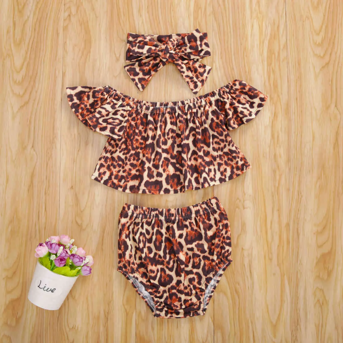 6 M-4Y Peuter Geboren Baby Baby Kid Meisjes Kleding Set Leopard Ruches Off Shoulder T-shirt Shorts Outfit Summer 210515
