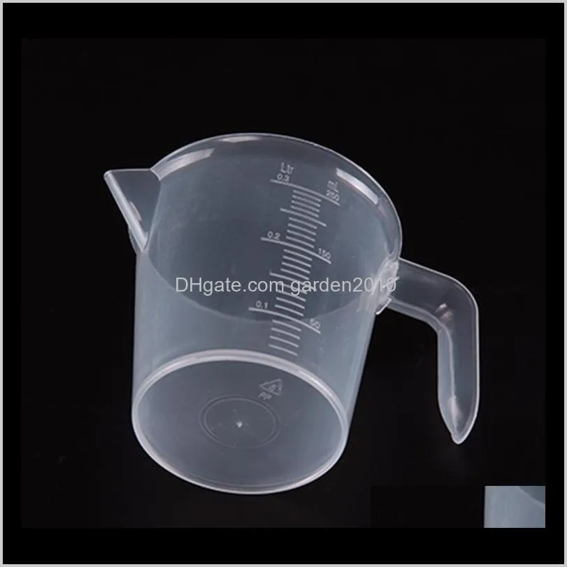 250/500/1000ml high quality plastic measuring cup transparent measuring cup with handle pour spout wb760