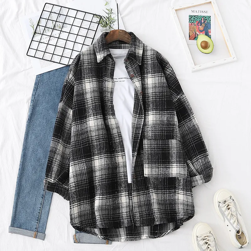 Casual Plaid Jacket Women Autumn Wid Down Collar -knappen Lång ärm Kontrollerad överdimensionerad tjocka varma ladyrockar Vintage Chic Outwear 210412