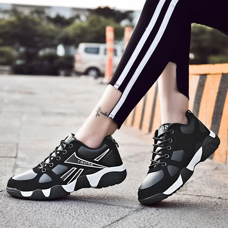 Men Leahther Womens 2021 Fashion Running Shoes Black White Blue Red Yellow Gray Sport Trainers Sneakers Storlek 36-45 Kod: 68-1836879