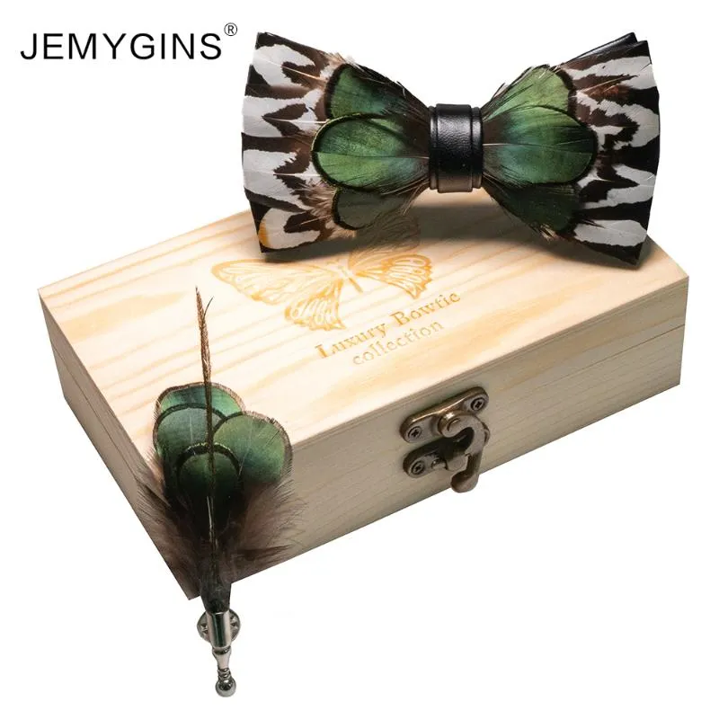 Bow Ties Jemygins 2021 Originele ontwerp Nieuwheid Heren Feather Tie Green Stitching Gift Box Set Wedding Verjaardag
