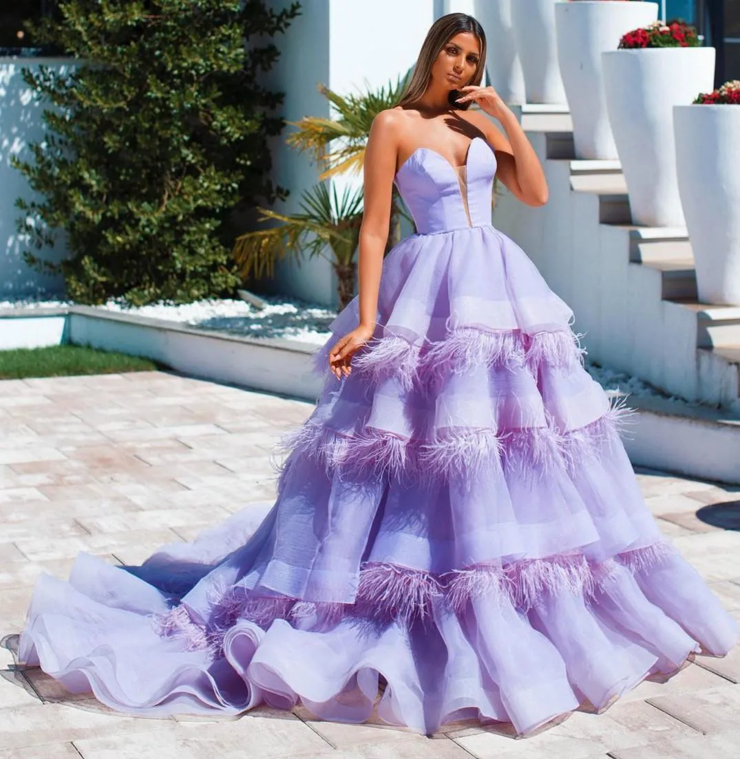Gorgeous Dubai Arabic Aso Ebi Lilac Sexy A Line Evening Dresses Feather Tiered Sweetheart Prom Dress Formal Party Second Reception Special Occasion Gowns