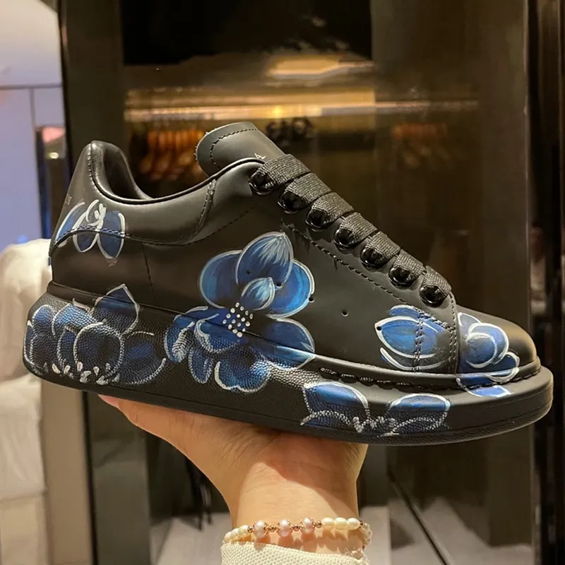 Top Star Designer Men Shoes Shoes Women Sneakers Platform Trainer Shimmer Trace Up Brand 8 138 DHgate