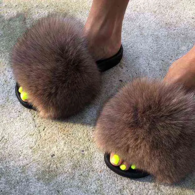 Real Fox Fur Slides Slippers Lady Natural Raccoon Flip Flops Fluffy Fur Sandals Plush Shoes Amazing Present H1122