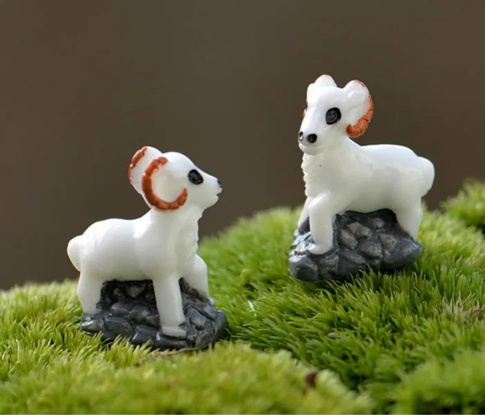 Garden Decorations 30pcs MOQ High quality lovely mini handcraft white goat fairy miniature landscape home decorative animals Usage RH5413