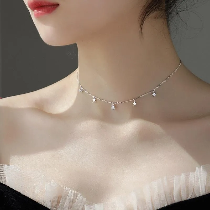 Pendant Necklaces Light Luxury Silver Plated Star Necklace For Women Water Drop Shape Zircon Clavicle Chain Charm Lady Wedding Jewelry