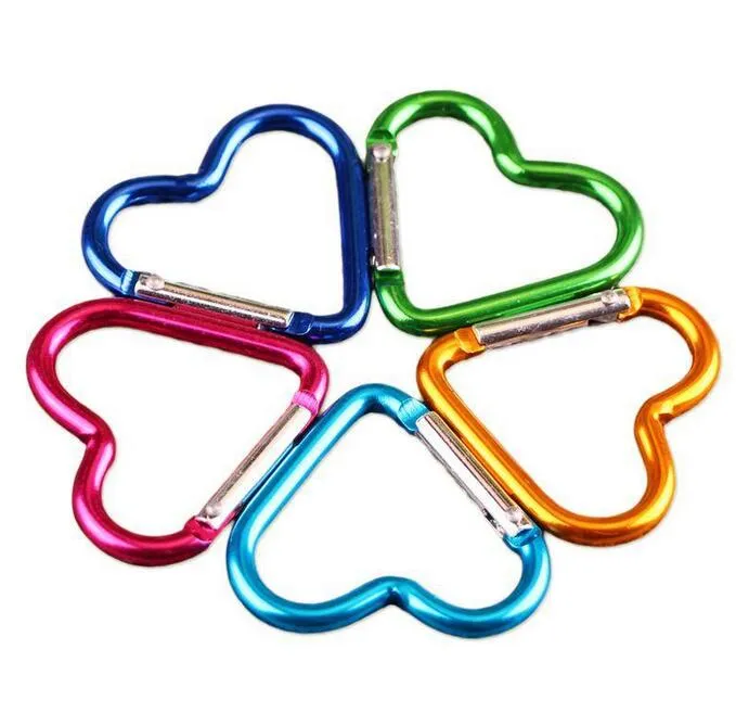 Karabinek Breloki Serce Keychain Party Favor Outdoor Sports Camp Snap Clip Hook Haking Aluminium Metal Wygodne Kempingowe Narzędzia