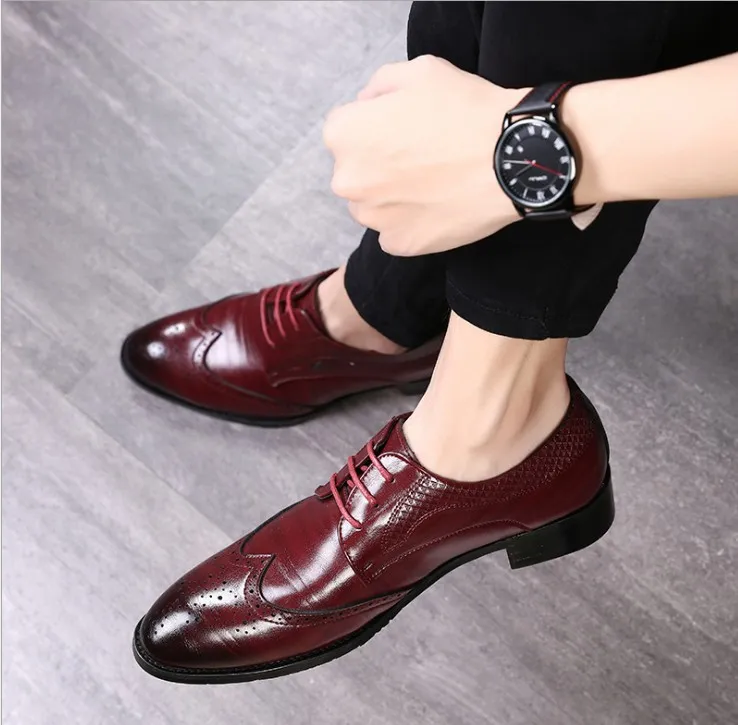 Arrivals Dress luxurys Men Shoe Genuine Leather Designer Oxford Formal Wedding Office Brogue designer Business Shoes Black Brown