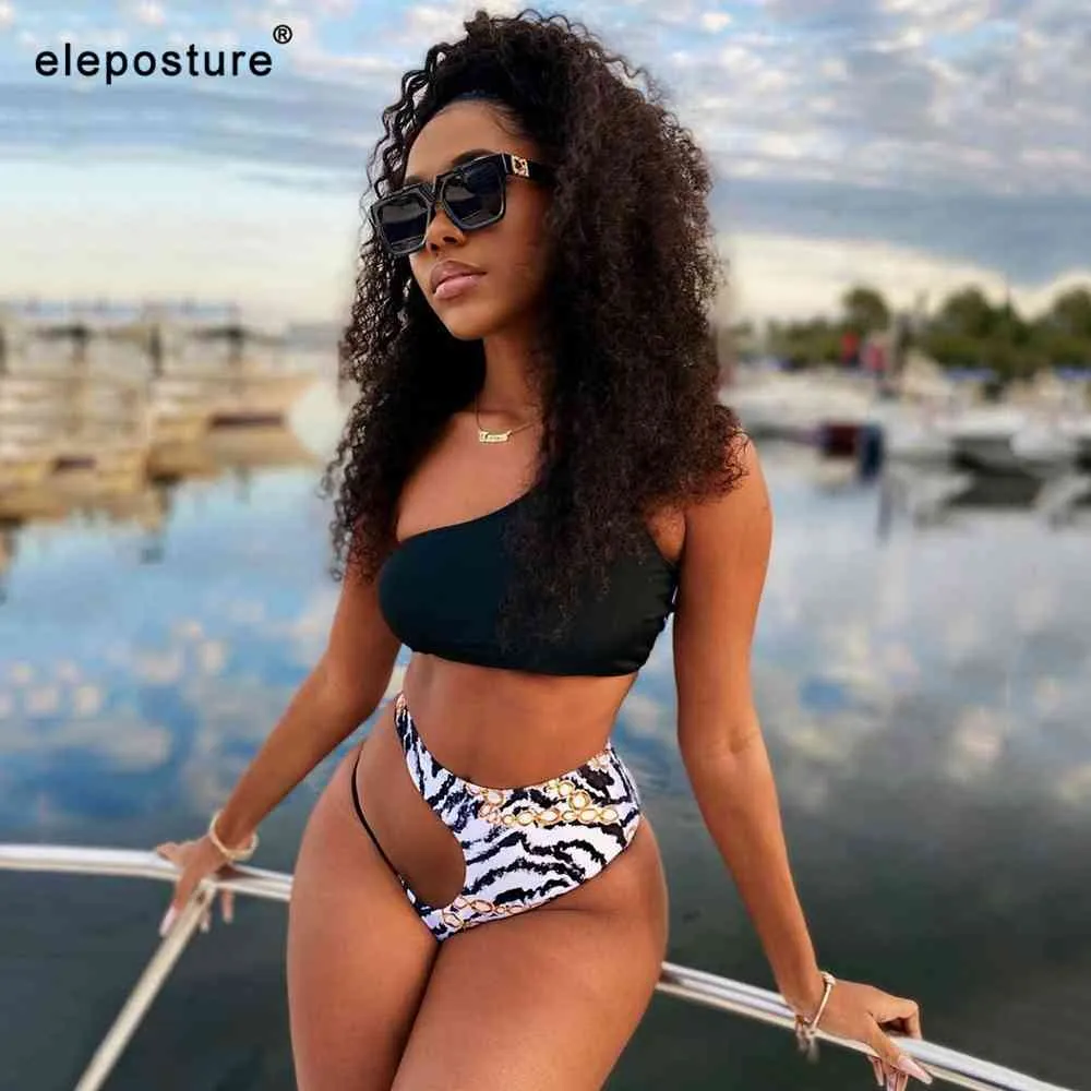 Sexy One Shoulder Bikini High Waist Swimsuit Women Hollow Out Swimwear Female Two Pieces Set Print Bathing Suits 210521