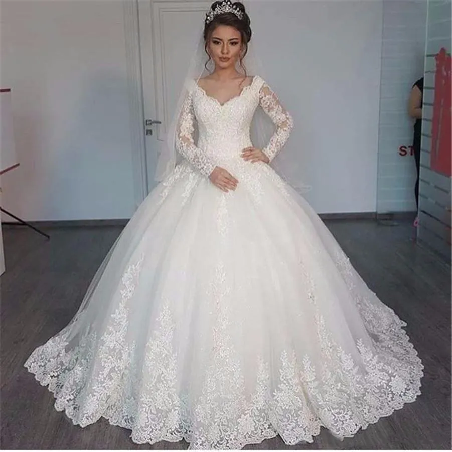 Magnifique robe de bal à col en v, manches longues, robes de mariée blanches avec des appliques en dentelle, 2020