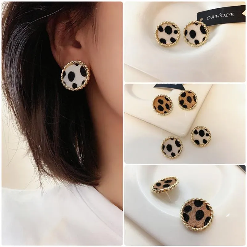 Boucles d'oreilles pour femmes rétro rond en peluche léopard Simple mode léger bijoux accessoires en gros