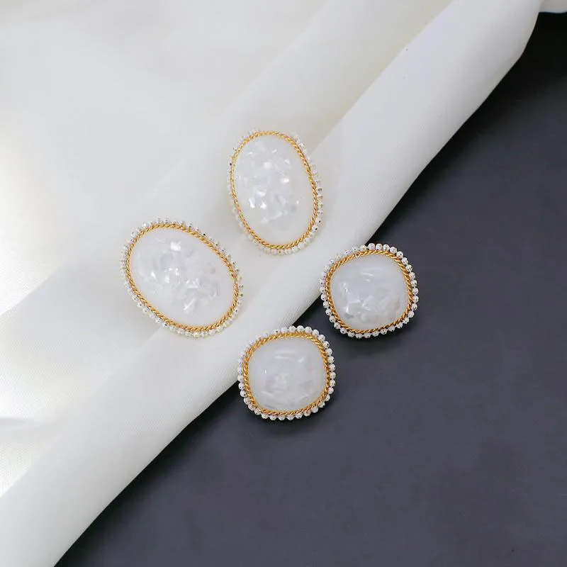 Fashion Contracted Oval Square Resin Stud Earrings Metal Geometric White Hyperbole Acrylic