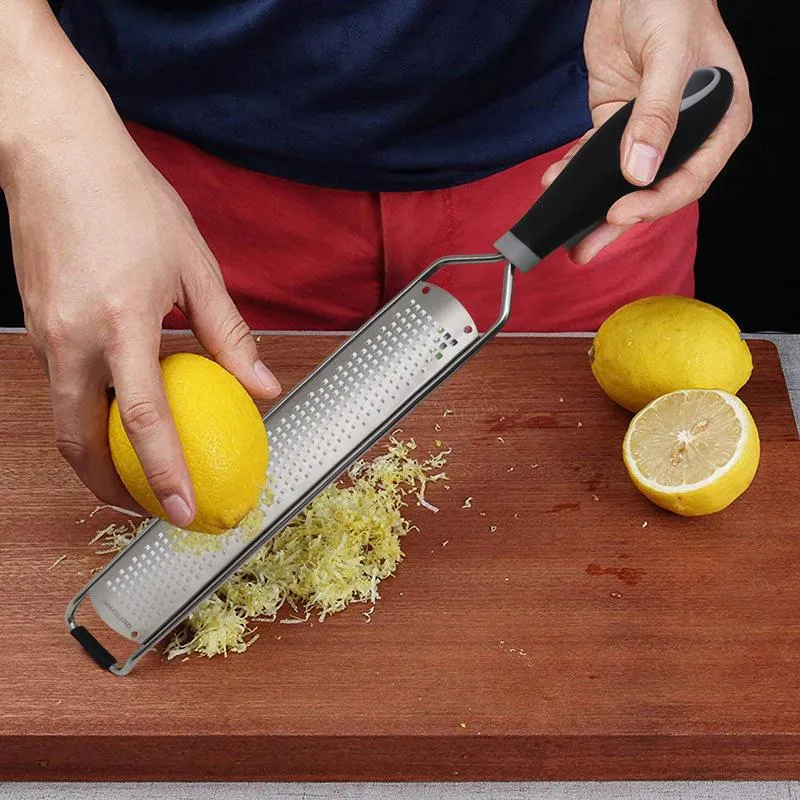 Chocolate Lemon Cheese Grater Multi-purpose Tool Stainless Steel Sharp Vegetable Fruit Cheese Ginger Garlic Shavings Planer Kitchen Accessories HY0322