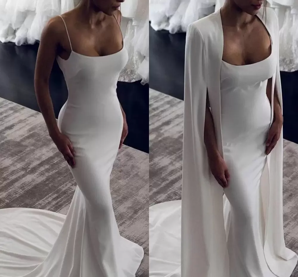 2022 Robes de mariée sirène modestes robe de mariée bretelles spaghetti avec veste satin balayage train sur mesure plus taille sexy dos nu plage jardin robes de 401