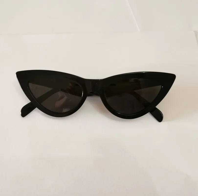 Óculos de sol de olho de gato cinza preto clássicos para mulheres 40019 óculos de sol moda Moda Gafas de Sol com caixa