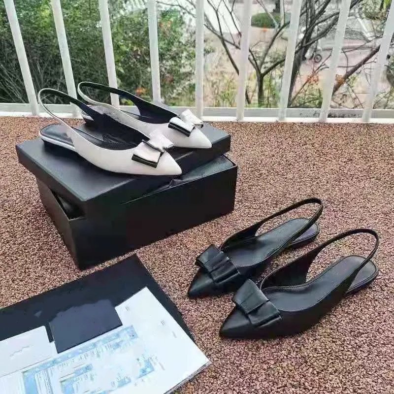 2021 Sandal Den senaste mode gudinnan Slope Heel Sandals Högkvalitativa bekväma fötter Vackert elegant temperament du är värt