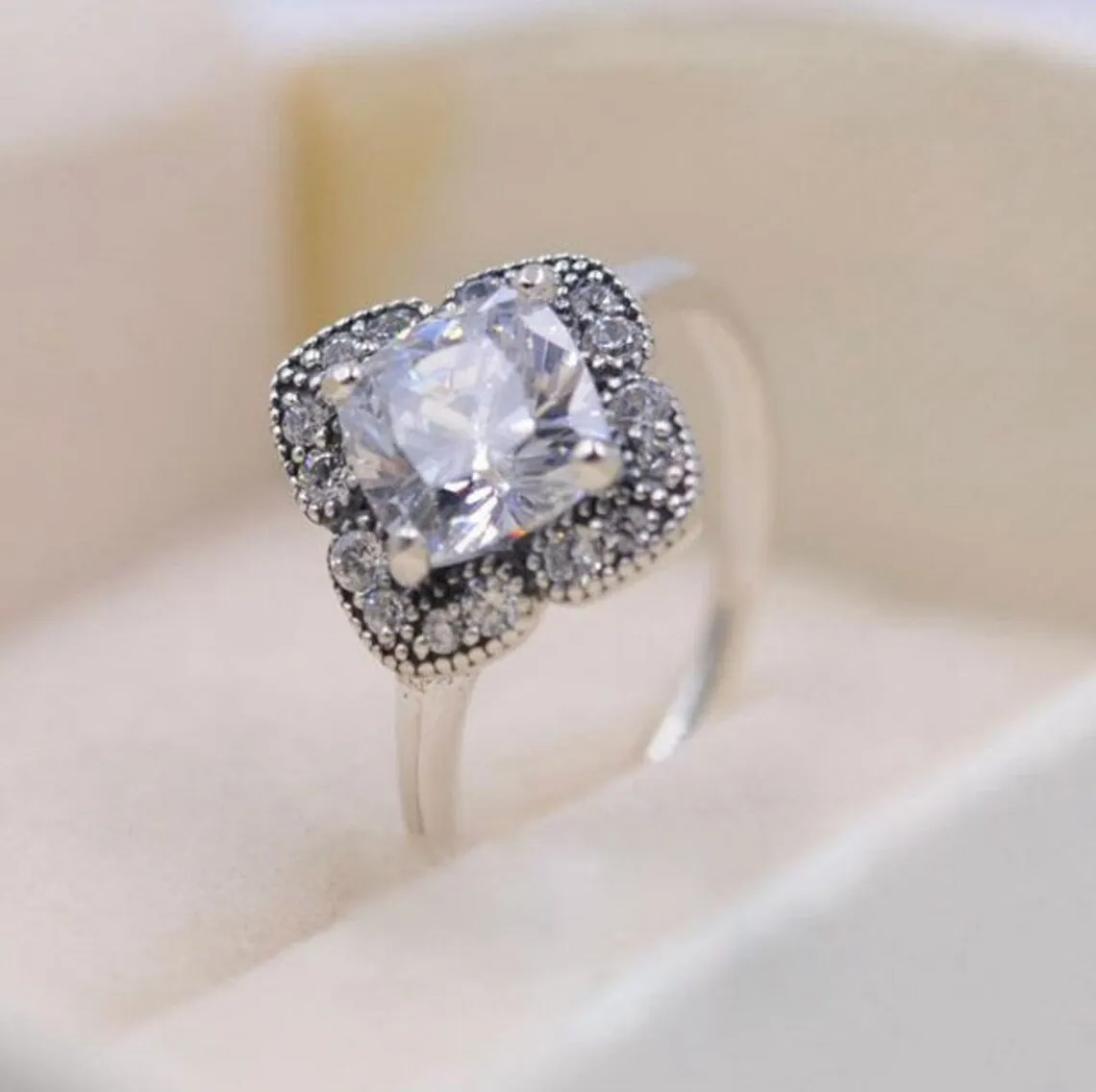 Crystalized Floral Ring With Clear Pink Stones 925 Sterling Silver