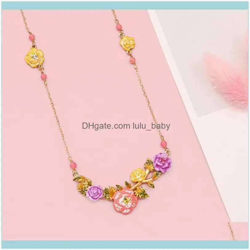 Pendant Necklaces European And American Style Pink Flower Women`s Necklace Jewelry Hand-painted Enamel Glaze Fine Clavicle Chain