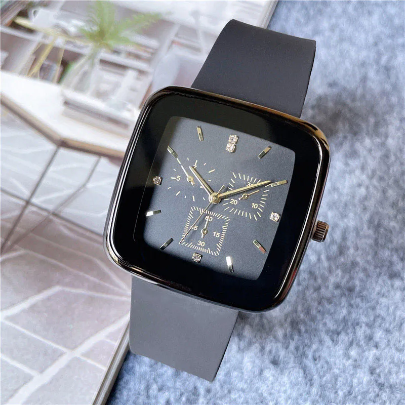 Brand Relógios Homens Mulheres Senhoras Girl 3 Dials Estilo Quadrado Strap Strap Quartz Wrist Watch G118