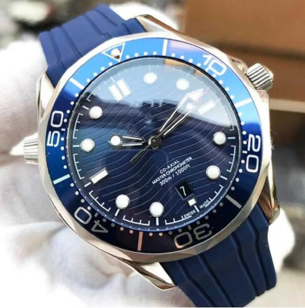 Omega Diver 300m Automatic Mens Watch Master Movement Steel Case