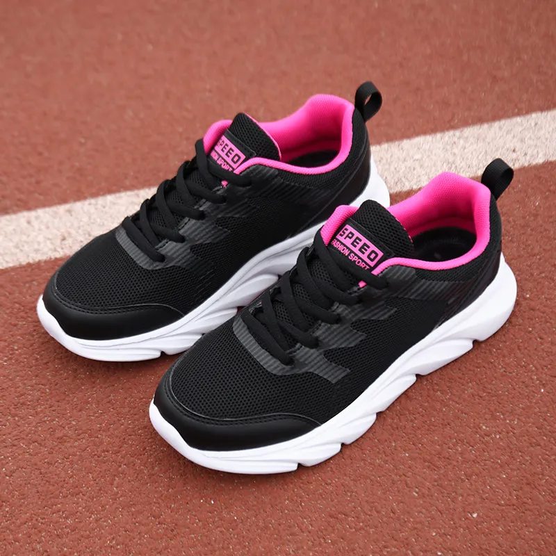 Partihandel 2023 Tennis Men Women Sport Running Shoes Super Light Breattable Runners Black White Pink Outdoor Sneakers Storlek 35-41 WY04-8681