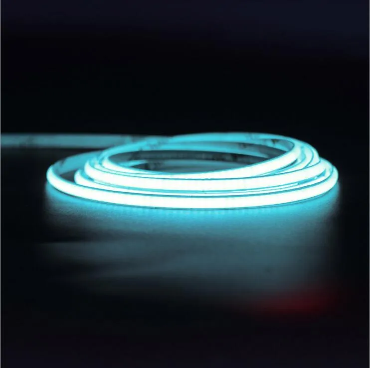 Tira De Luces LED Delgadas De 3 Mm: Ultrafinas, Flexibles Y Brillantes