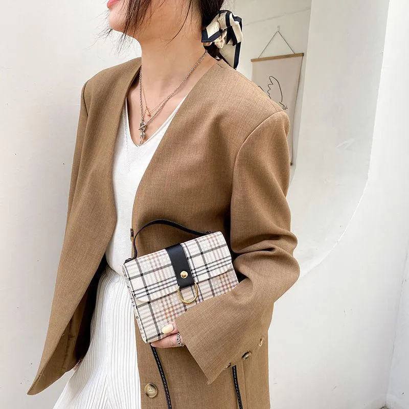 Midja påsar! Högkvalitativ trendig kvinna väska avslappnad mode liten torg axel messenger handväska färsk plånbok