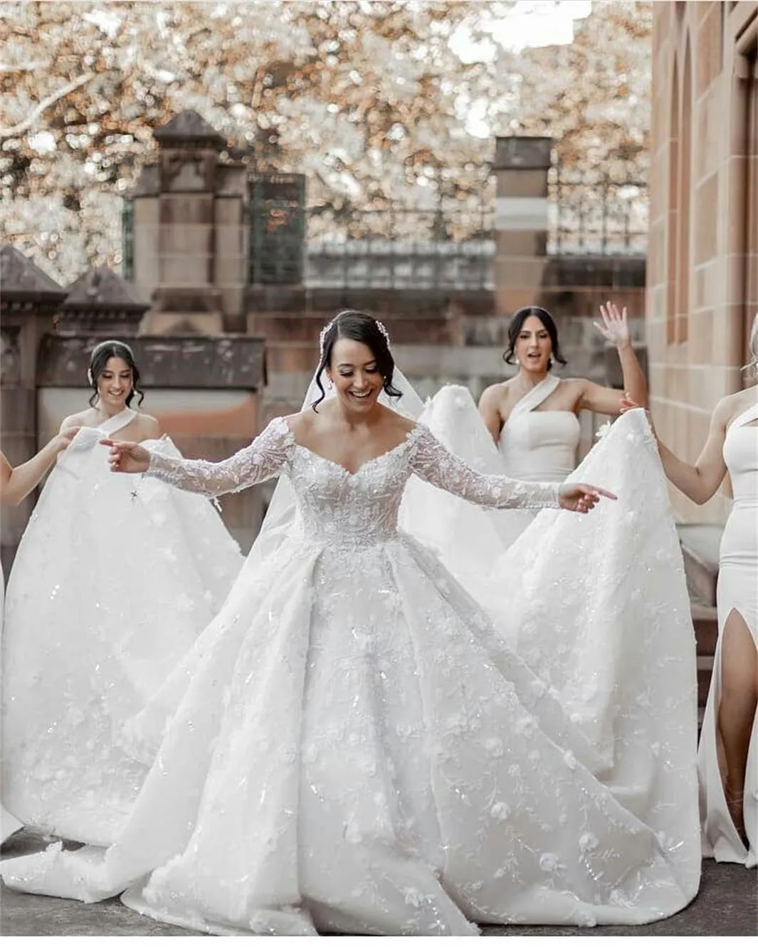 meghan markle's bridesmaid dress Crystal Bridal Gown  Sparkling Wedding Dress