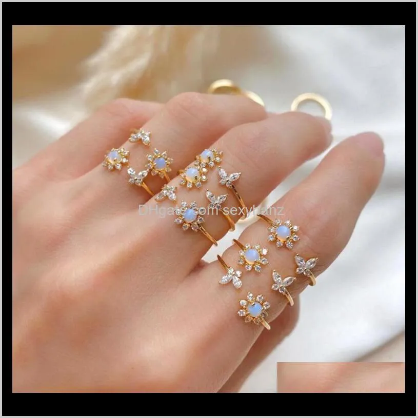 Bande Anneaux De Mode Plaqué Or Opale De Tournesol Cristal Strass Doux Papillon Ouvert Femme Anneau Doigt Bandes Designer Bijoux Cadeaux E1J2B