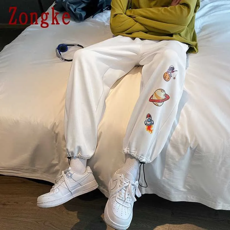 Zongke Hip Hop Streetwear Pantaloni Uomo Abbigliamento Moda giapponese Pantaloni sportivi Uomo Moda coreana Bianco Pantaloni da uomo M-5XL 2021 Nuovo X0723