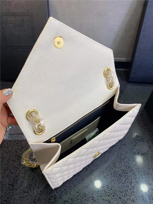 2021 latest brand Crossbody Bags luxury designer Bandbags high-end fashion and leisure all-match gold label chain bag Handbag three colors large capacity