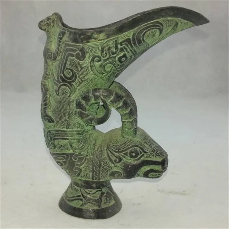 Raccolta di antiche scultura Bronzes Dodici Sculture per animali Mucche Cows Rabbits Draghi Cavalli Serpenti e altre tazze di scultura