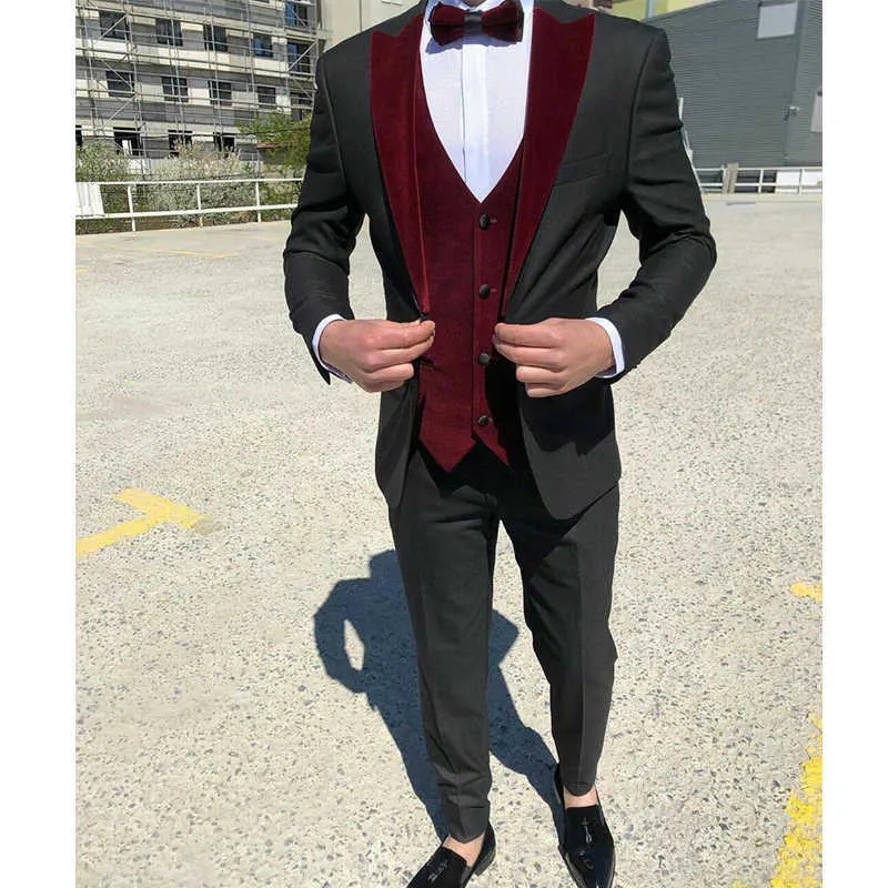 3 Piece Slim fit Men Suits Black Wedding Tuxedo Burgundy Velvet Waistcoat Male Fashion Groom Costume Prom Jacket with Pants X0909