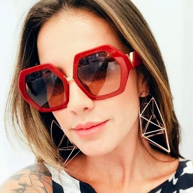2019 Ladies Luxury Sunglasses Women Fashion Square Designer Sun Glasses Stylish Summer Shades