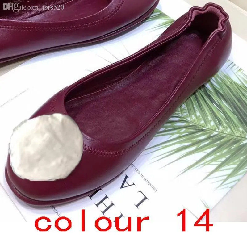 designer Dress Ballet shoes Spring Autumn 100% Soft sheepskin Metal Skull fashion women Flat Egg roll boat shoe Lady leather Lazy dance Loafers Large size 34-42 With box