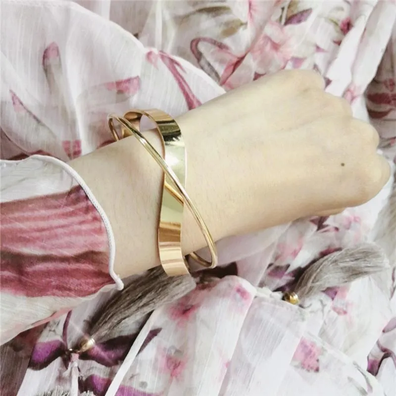 Noter 2021 braccialetto aperto irregolare braccialetto per le donne ragazza regolabile oro argento colore fascino Brazalete Femme amicizia Braslet Ban201E