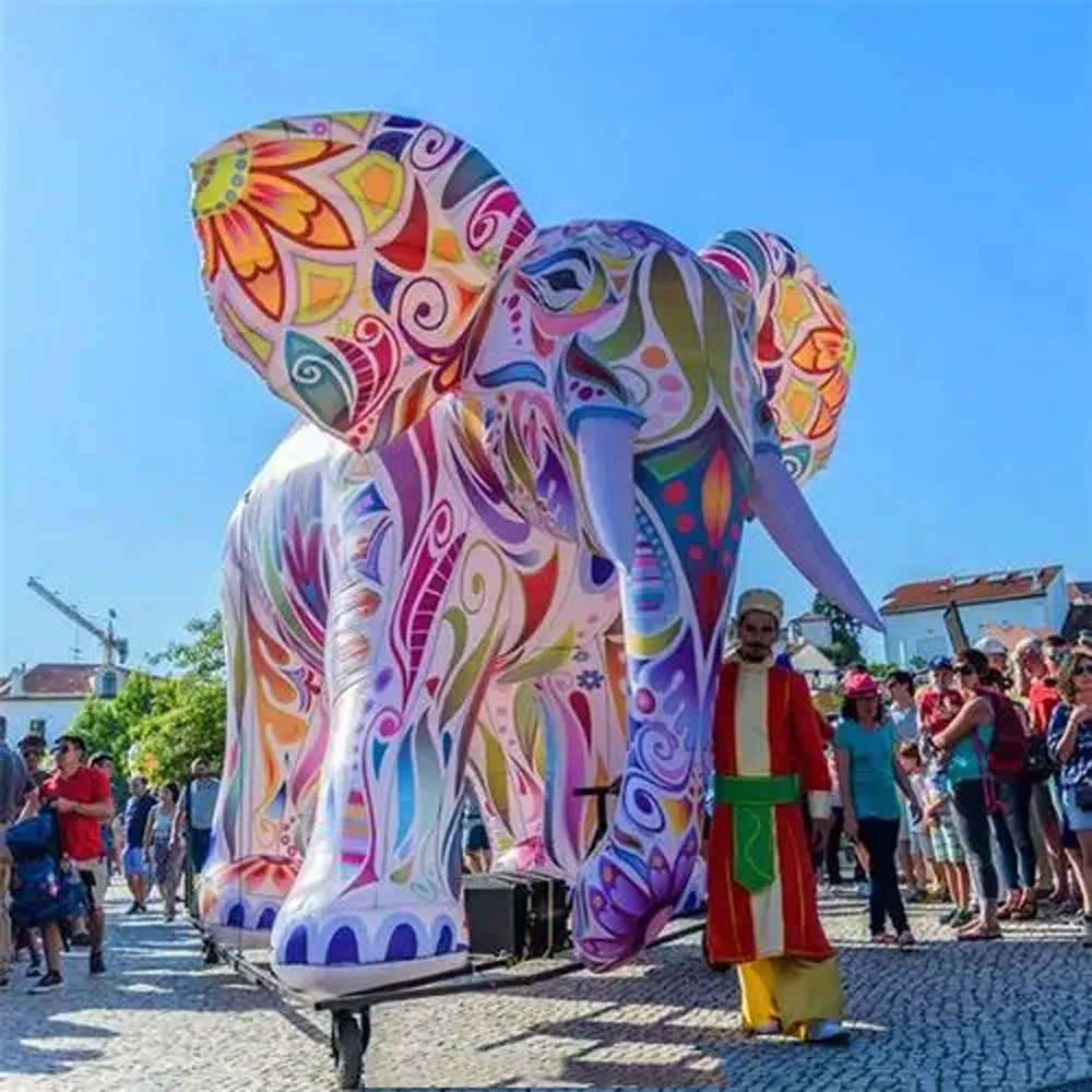 Stage Kleurrijke Grote Opblaasbare Olifant Cartoon Decoratie Voor Partij / Evenement / Concert