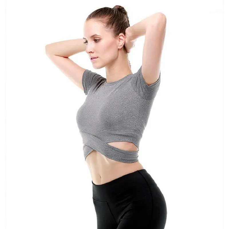 Yoga Outfit Sexiga Kvinnor Jersey Fitness Running Short Sport Shirt Solid Färg Strikkad Skulder Kläder Lam Toppar