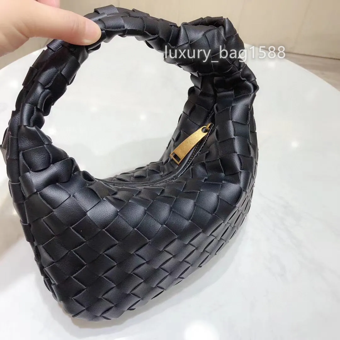 Bolso tote tejido a mano de lujo ligero de nueva moda 2021 con estilo diagonal