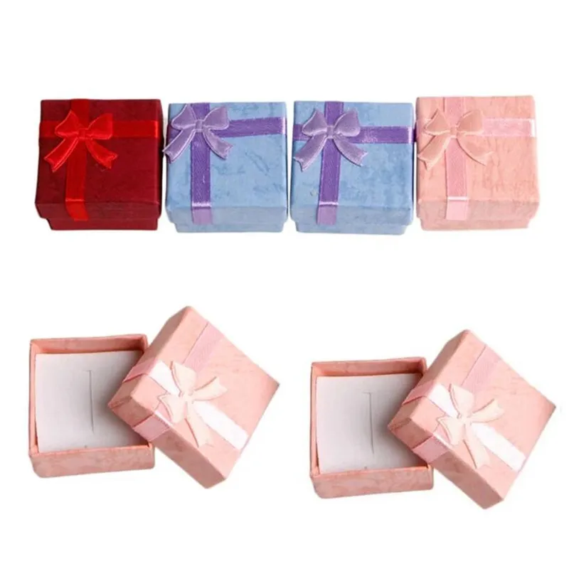 Smycken gåvor Box Kartong Ring Boxar Örhängen Hållare Smycken Förvaringsväska för årsdagar Födelsedagar Presentförpackningar